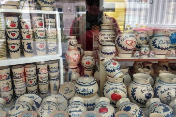 Frankfurts Süden – Uferradeln mit Ebbelwoi, Stadtwaldbiotop und einer Düne am Stadtrand