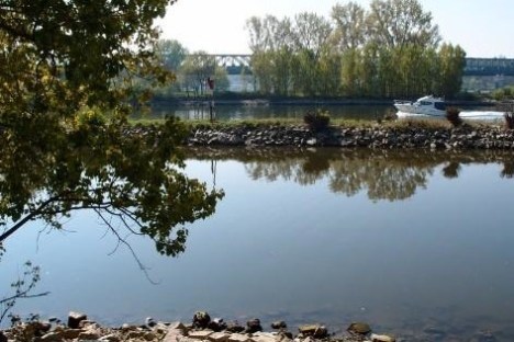 Zwei auf einen Streich - leichtes Erradeln von Wiesbadener Rheinufern und Taunusbergen zugleich.